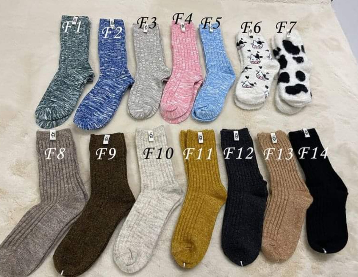 PINK FRIDAY BOUTIQUE PREORDER: Adult Cozy Socks