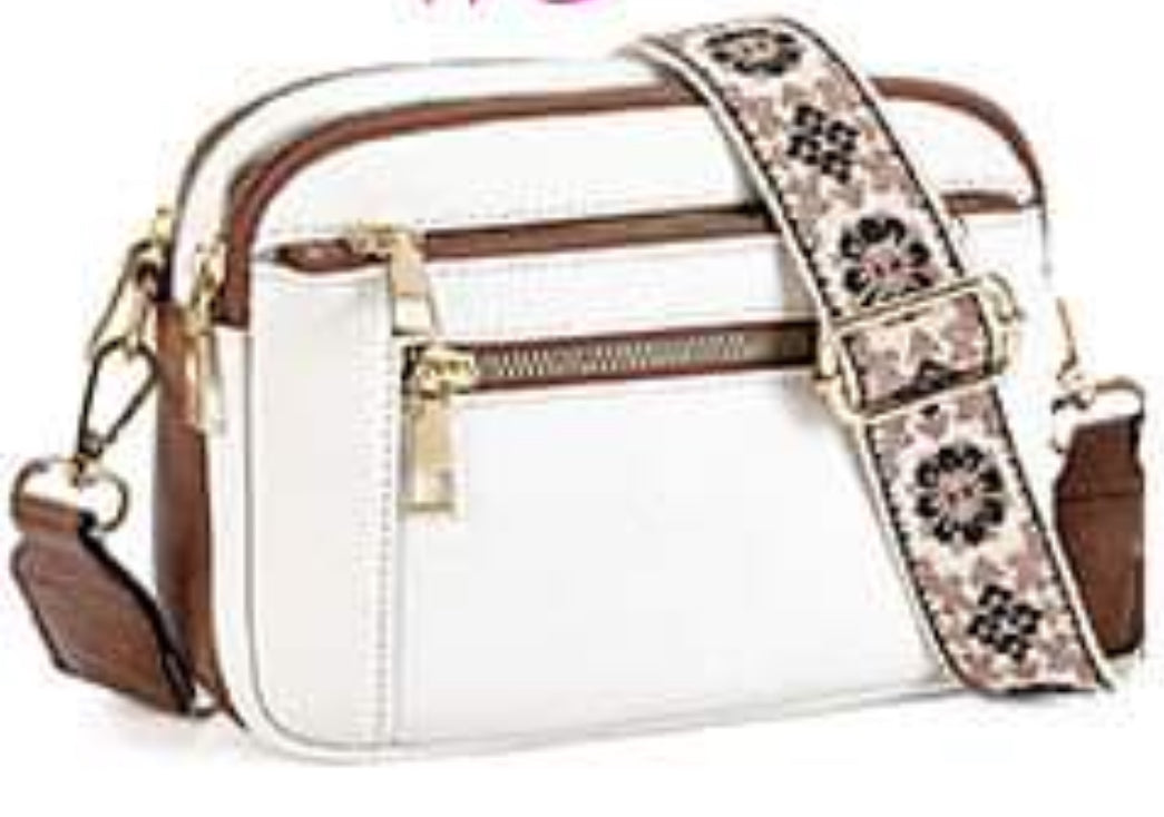 PINK FRIDAY BOUTIQUE PREORDER: Leather Print Crossbody