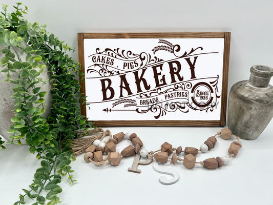 Bakery - White/Thick/E. American - Wood Sign
